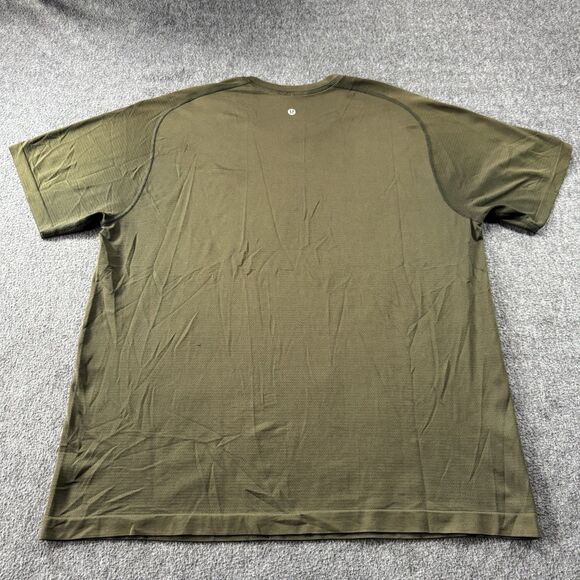 Lululemon Shirt Men XXL Green Metal Vent Tech Performance Daily Athleisure - Picture 2 of 8